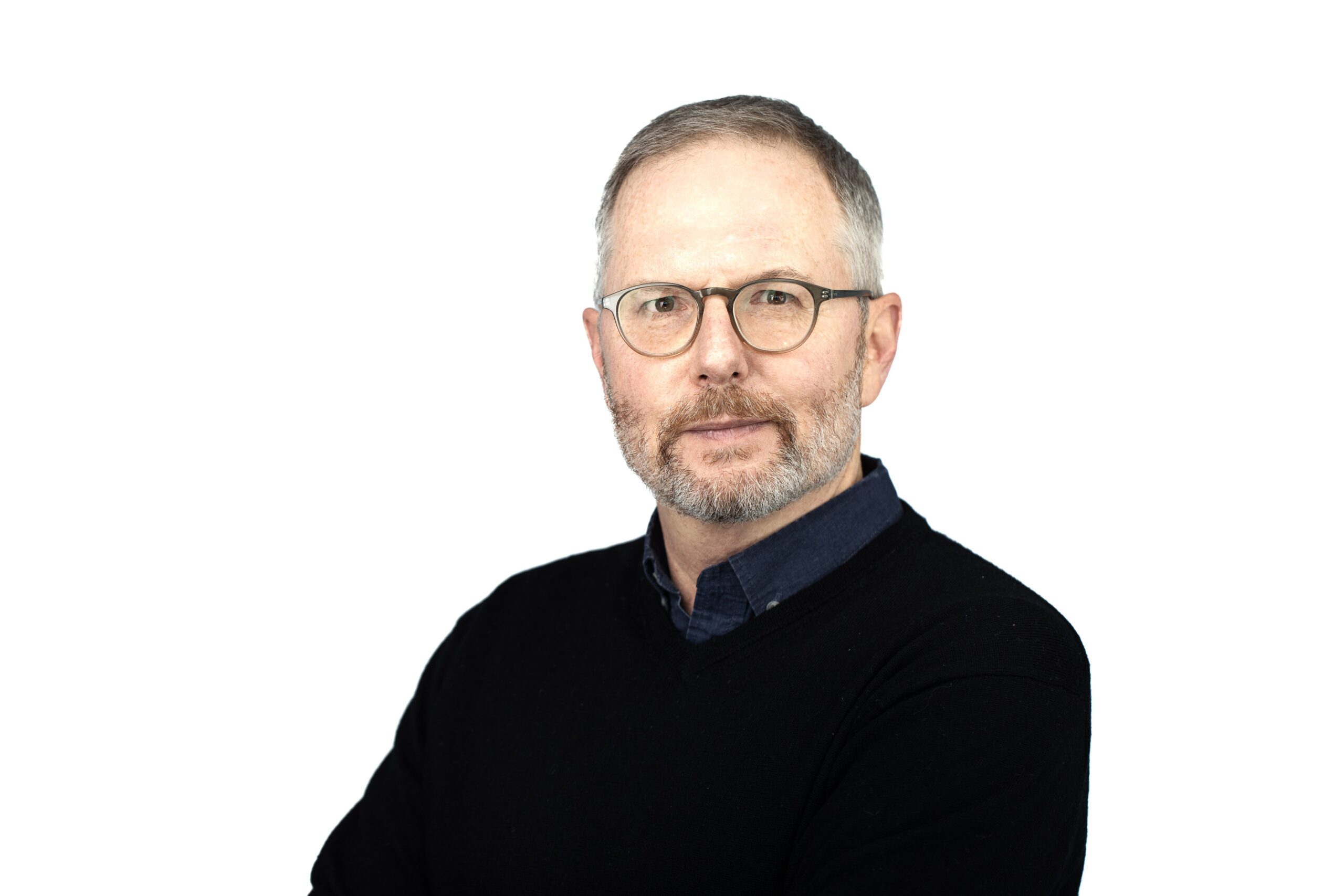 andrew-headshot-white